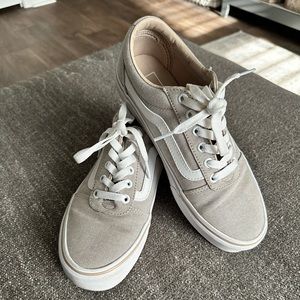 Size 8.5 women’s Vans sneakers